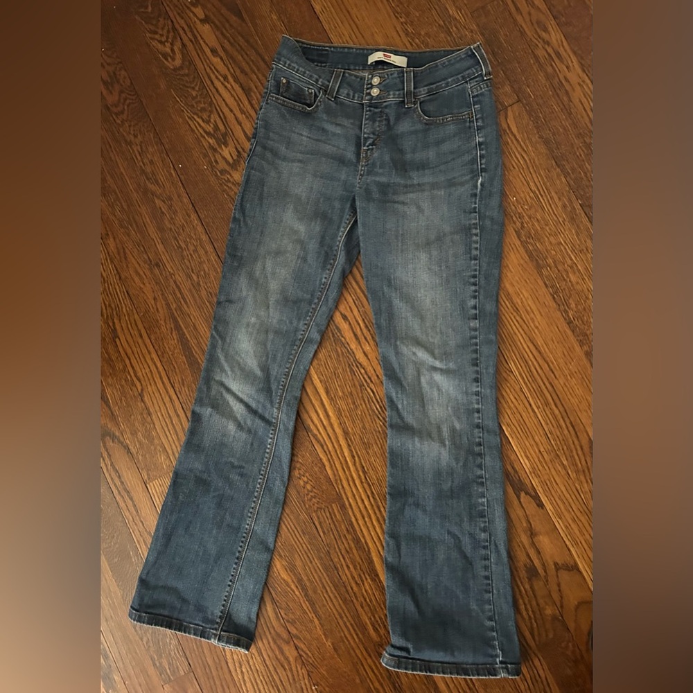 Levi’s “Slender Boot” jeans, size 4M